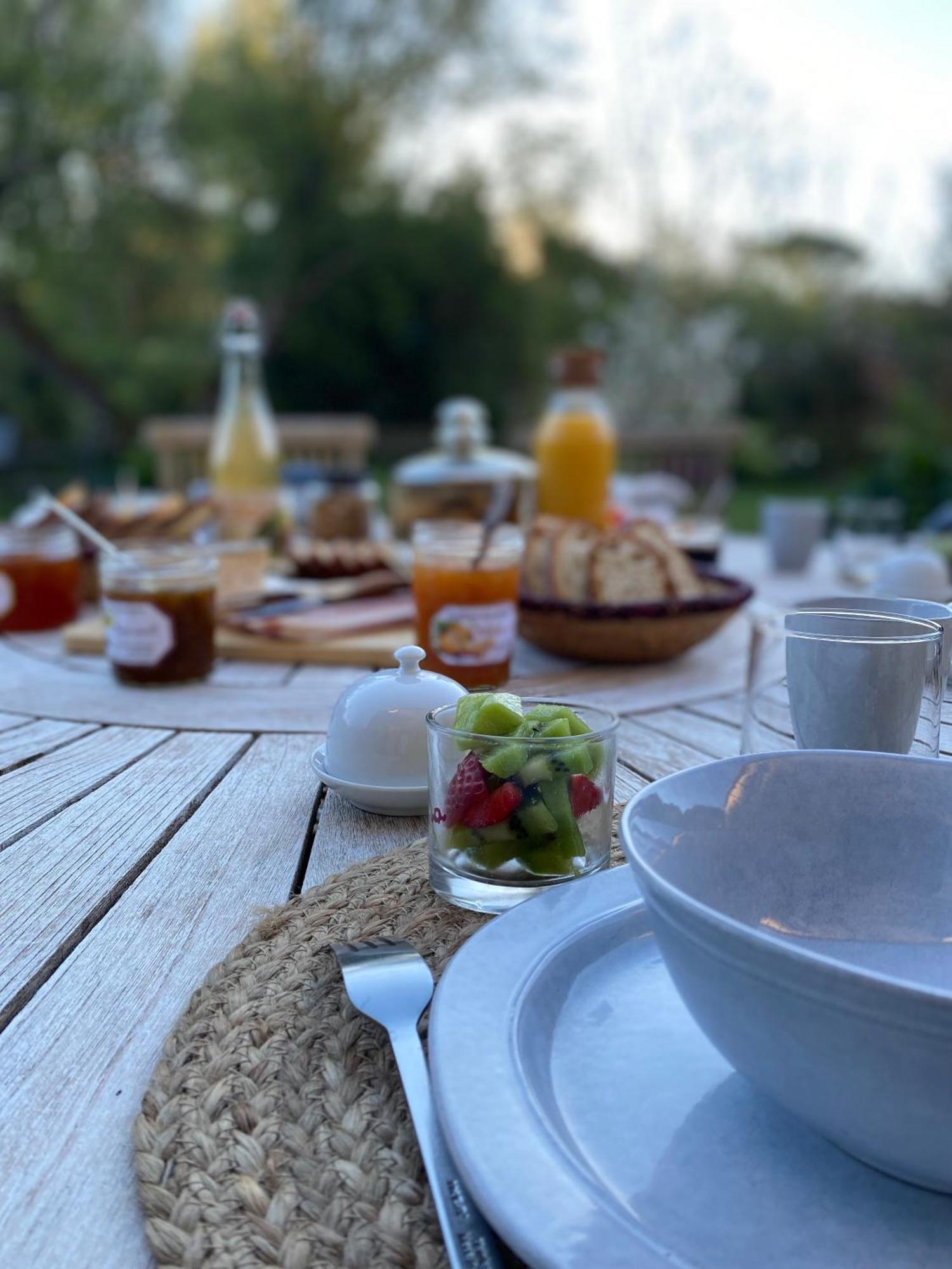 Chambres d’hôtes du Presbytère La Bastide-l'Eveque Esterno foto