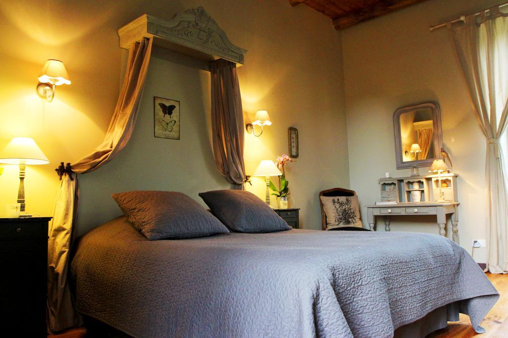 Chambres d’hôtes du Presbytère La Bastide-l'Eveque Esterno foto